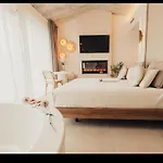 Niditas & Horses Hotel *