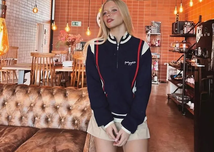 Niditas & Horses Santillana del Mar