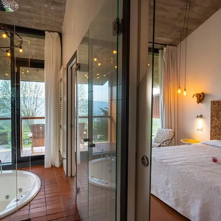 Niditas & Horses * Santillana del Mar