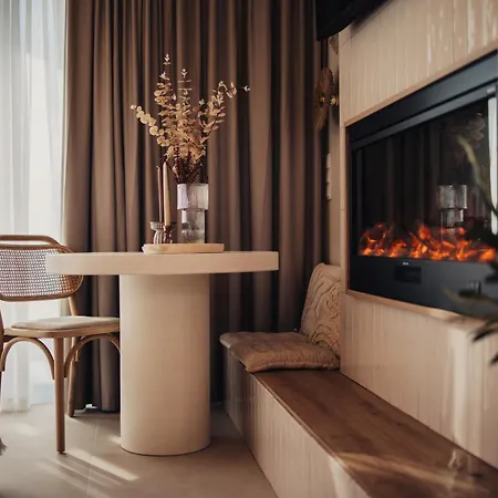 Hotel Niditas & Horses *